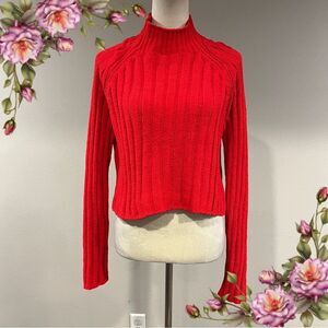American Eagle Red Cable Knit crop Sweater size medium‎